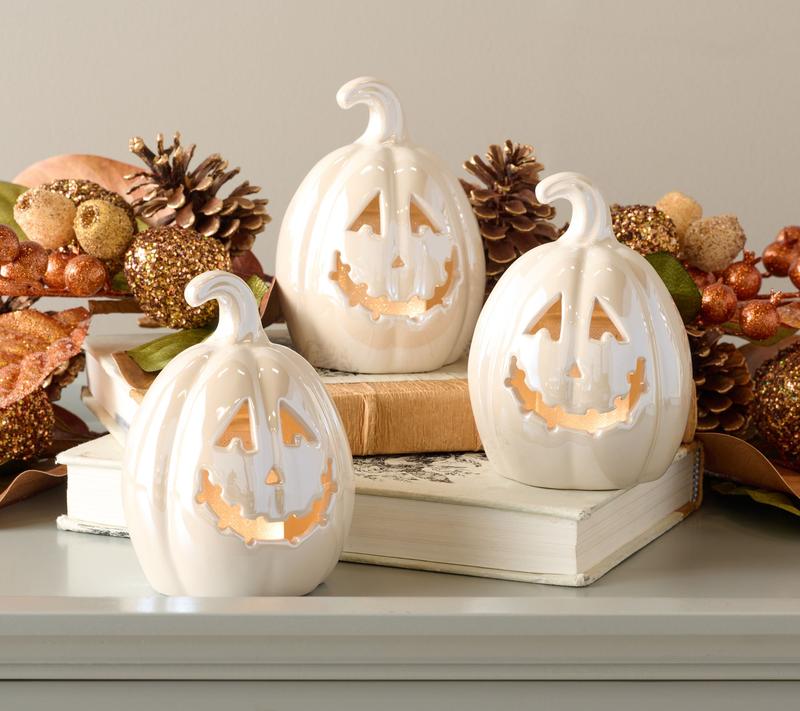FrightHaus - Set of 3 Illuminated Jack-O-Lanterns